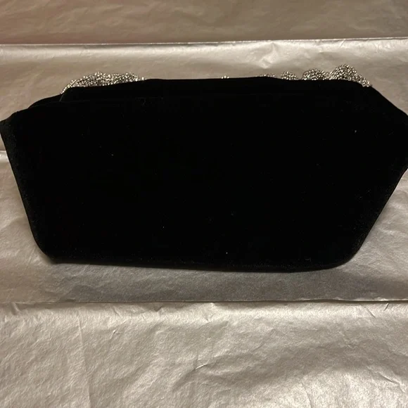 Going out bag - Picture 3 of 6